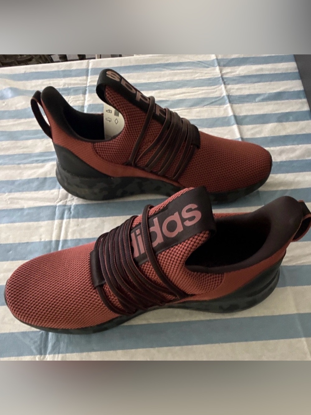 adidas Lite Racer Adapt 7.0 Slip-On Shoes Size Men 9.5 / Women 10.5